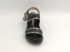 Alternative view of Wonders 8404Z