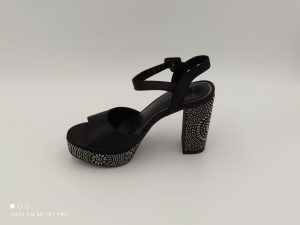 Alternative view of Marco Tozzi 28377